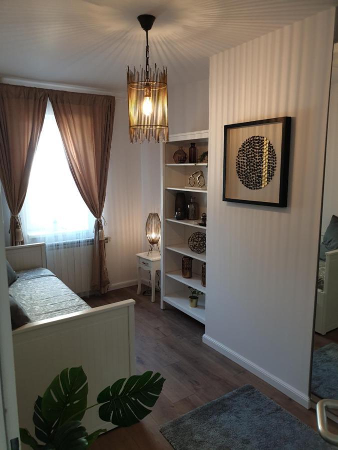 Apartman Guru 1 Segedyn Zewnętrze zdjęcie